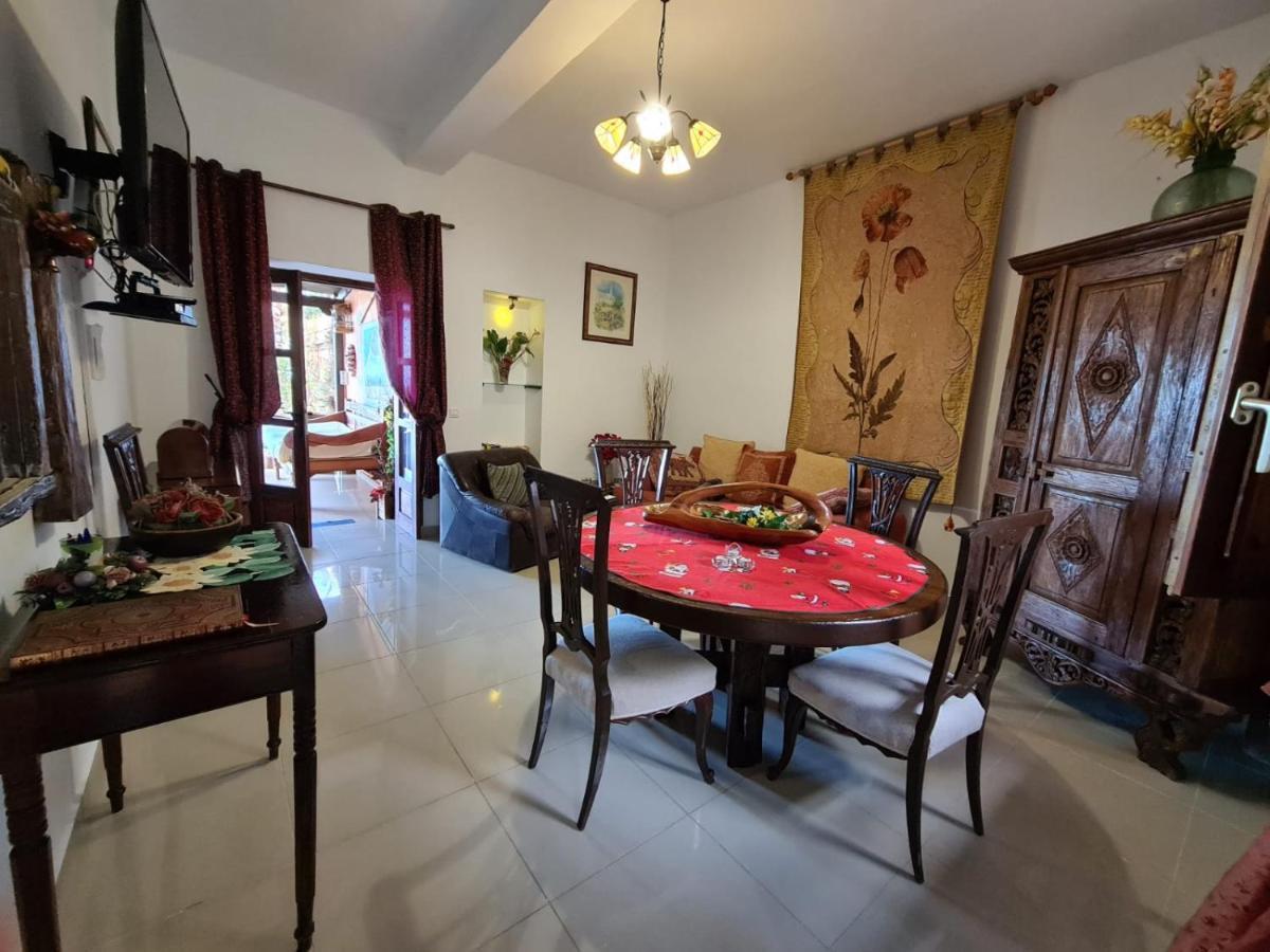 Almendro Villa Arico Viejo Exteriör bild