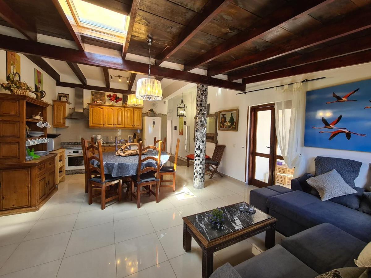 Almendro Villa Arico Viejo Exteriör bild