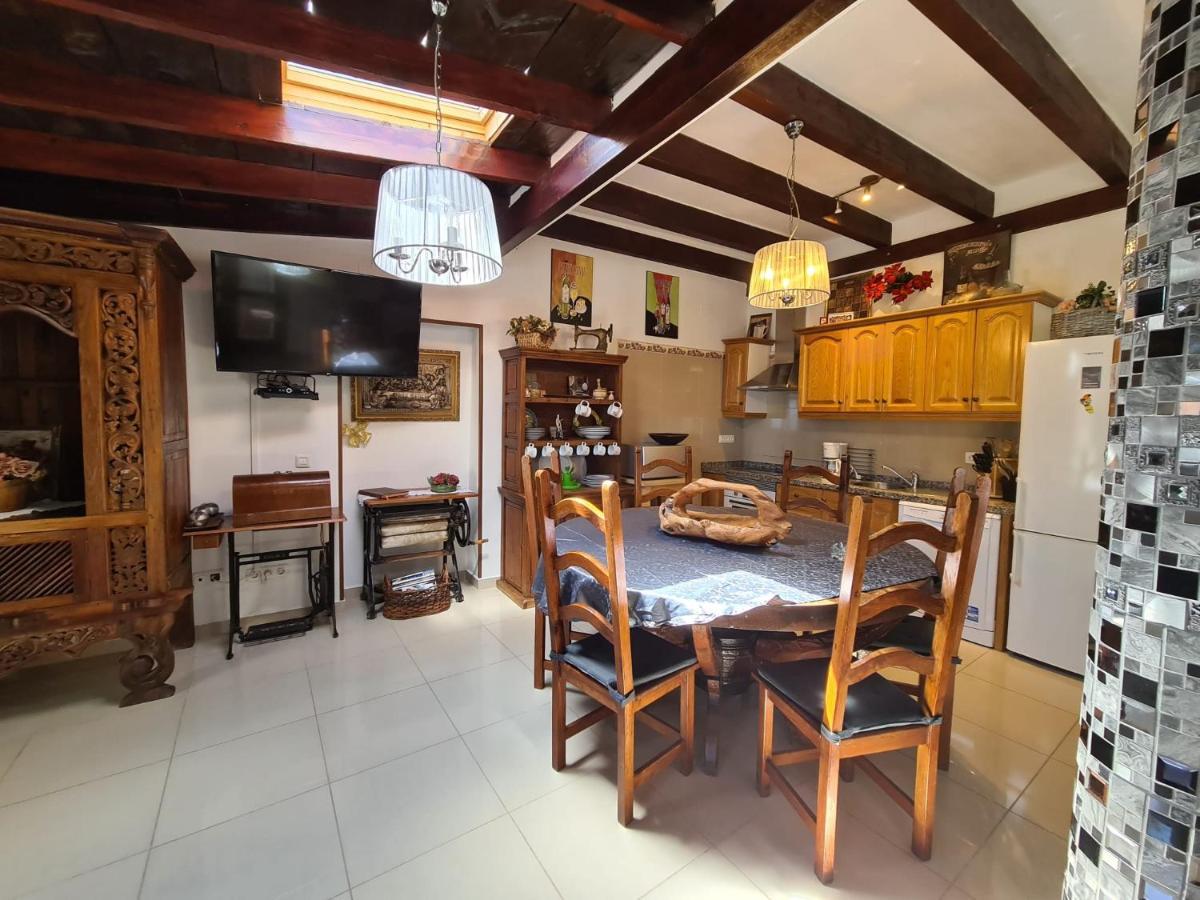 Almendro Villa Arico Viejo Exteriör bild